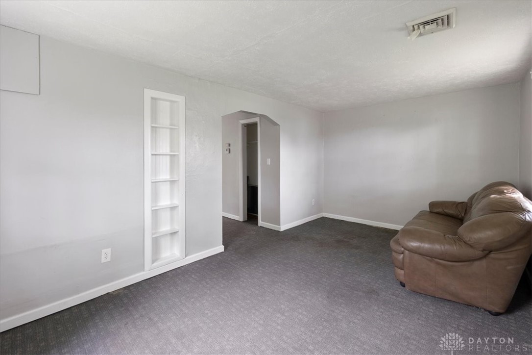 3024 Yankee Road Middletown, OH 45044 - Photo 12 of 37 Gallery Image 12