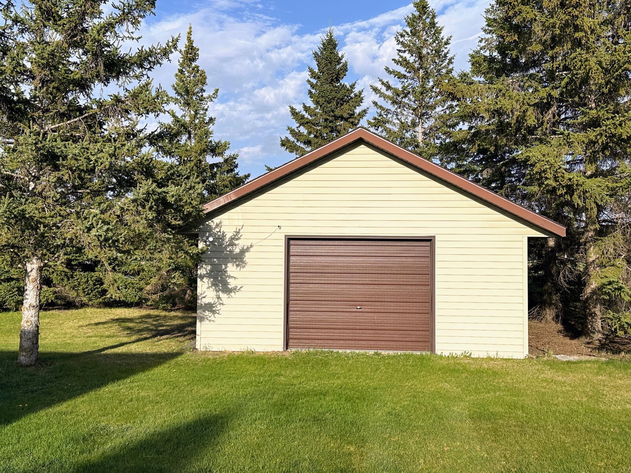 608 Pinetree Drive Perham, MN 56573 - Photo 7 of 40