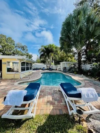 $3,500 | 10172 63rd Avenue North, Seminole, FL 33772