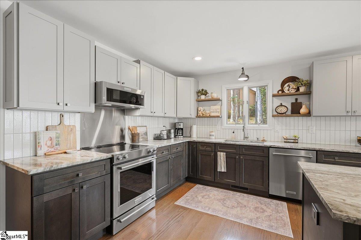 240 Stonehaven Way Seneca, SC 29672 - Photo 17 of 47