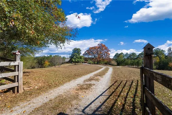 $1,200,000 | 1466 County Road 59, Roanoke, AL 36274