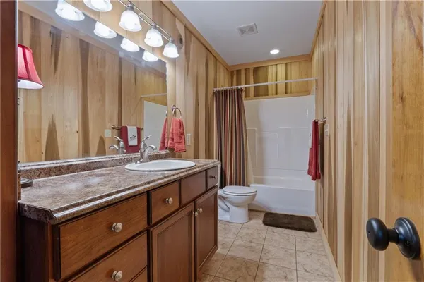 $1,200,000 | 1466 County Road 59, Roanoke, AL 36274