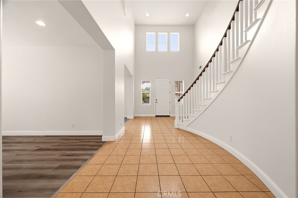 10828 Portofino Lane Riverside, CA 92503 - Photo 24 of 55