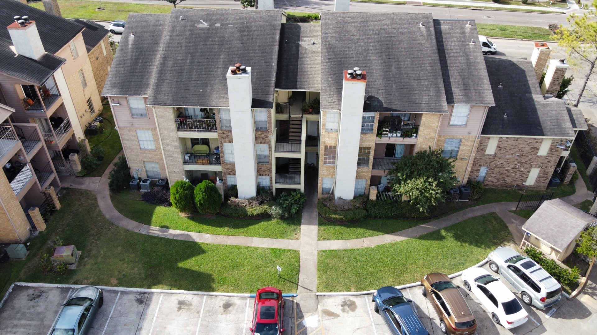 10101 South Gessner Road, Unit 912 Houston, TX 77071 - Photo 47 of 47 a view of backyard with outdoor seating and barbeque oven