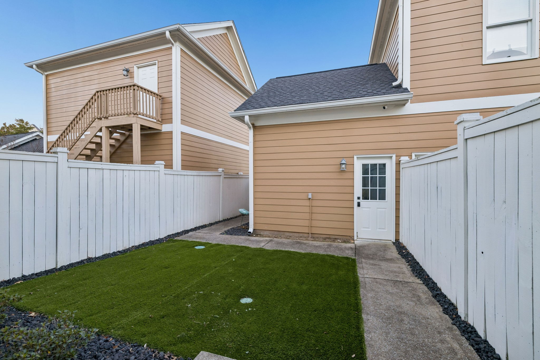 102 Pearl Street Franklin, TN 37064 - Photo 65 of 71 a front view of a house with garden