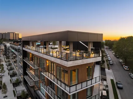 $2,302,700 | 321 31st Avenue North, Unit D2(1), Nashville, TN 37203