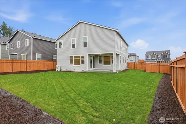 $849,950 | 20464 Myrtle Place East, Bonney Lake, WA 98391