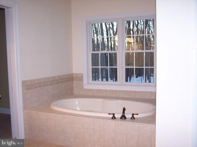1265 Kuhn Road Boiling Springs, PA 17007 - Photo 6 of 8 Gallery Image 6