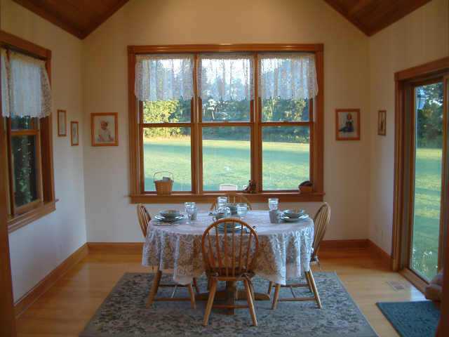 5683 Liberty Road Powell, OH 43065 - Photo 3 of 10 Gallery Image 3