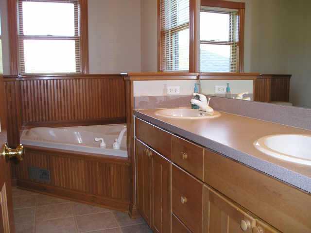 5683 Liberty Road Powell, OH 43065 - Photo 7 of 10 Gallery Image 7