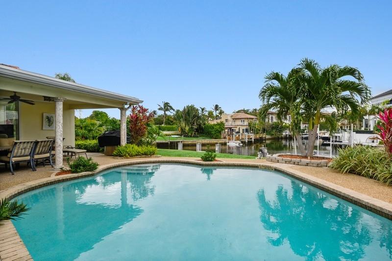 792 Staghorn Court Boca Raton, FL 33432 - Photo 14 of 41 10_792StaghornCt_29_Pool_FlexMLS800x600_