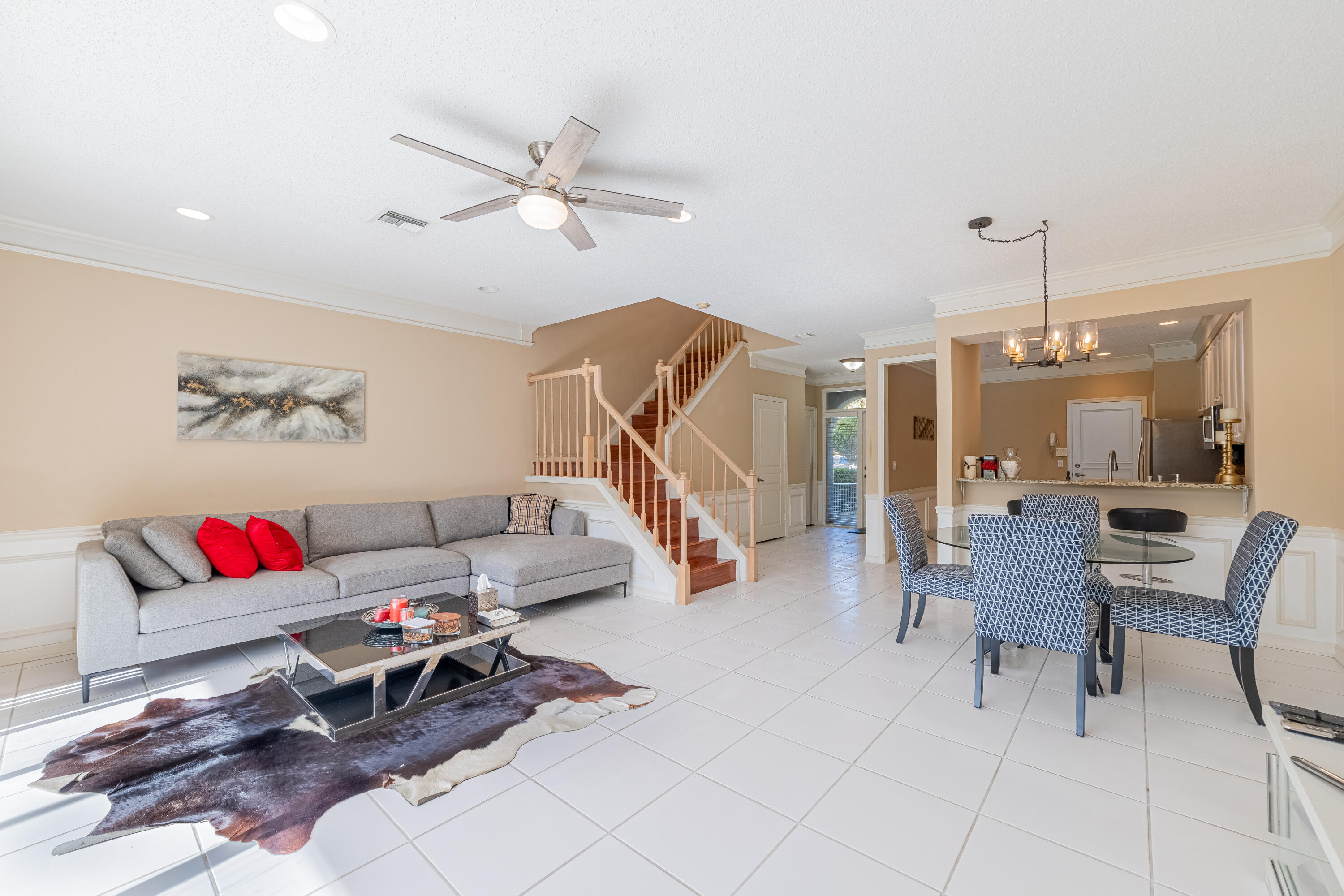 21486 St Andrews Grand Circle, Unit 16 Boca Raton, FL 33486 - Photo 31 of 34 Livingroom-B