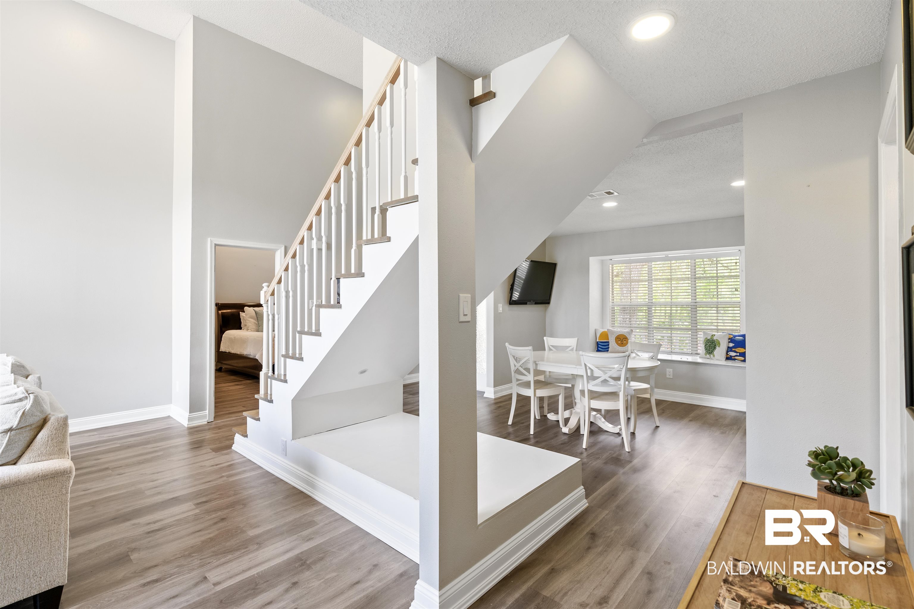 645 Ridgewood Drive Daphne, AL 36526 - Photo 9 of 44 Gallery Image 9