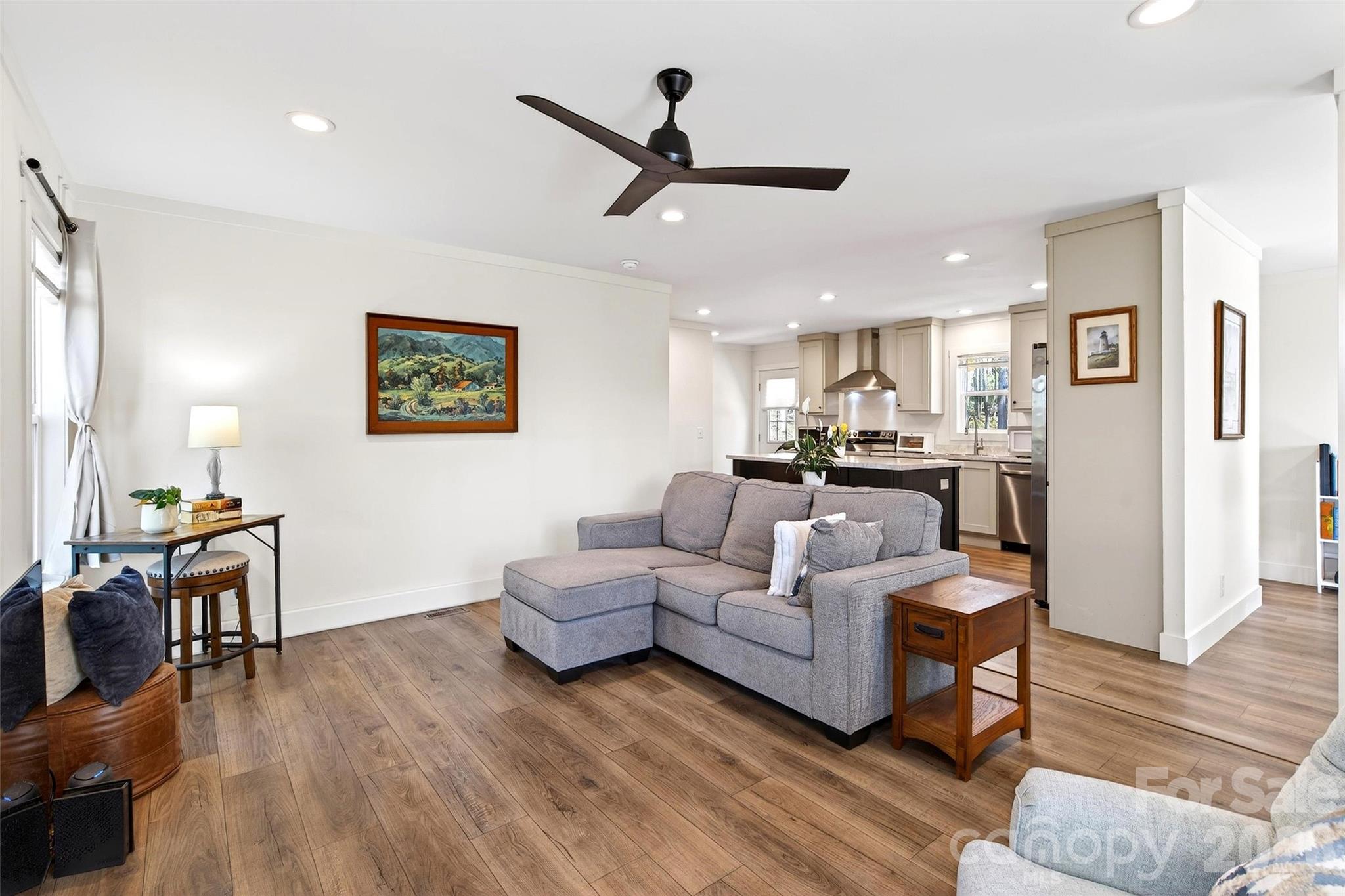 55 Cypress Road Marion, NC 28752 - Photo 5 of 38