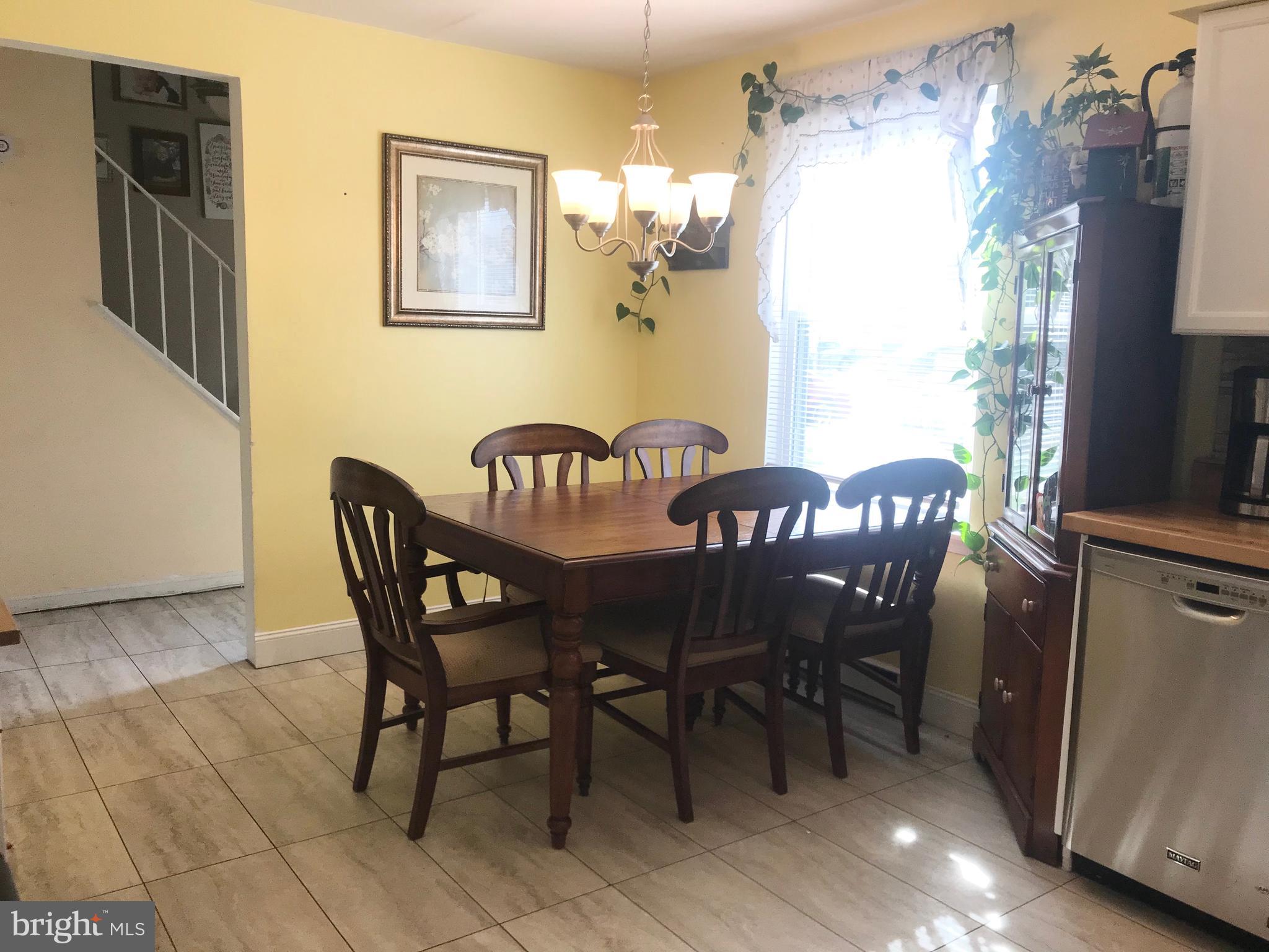 12 Berkshire Road Sicklerville, NJ 08081 - Photo 6 of 17 Gallery Image 6