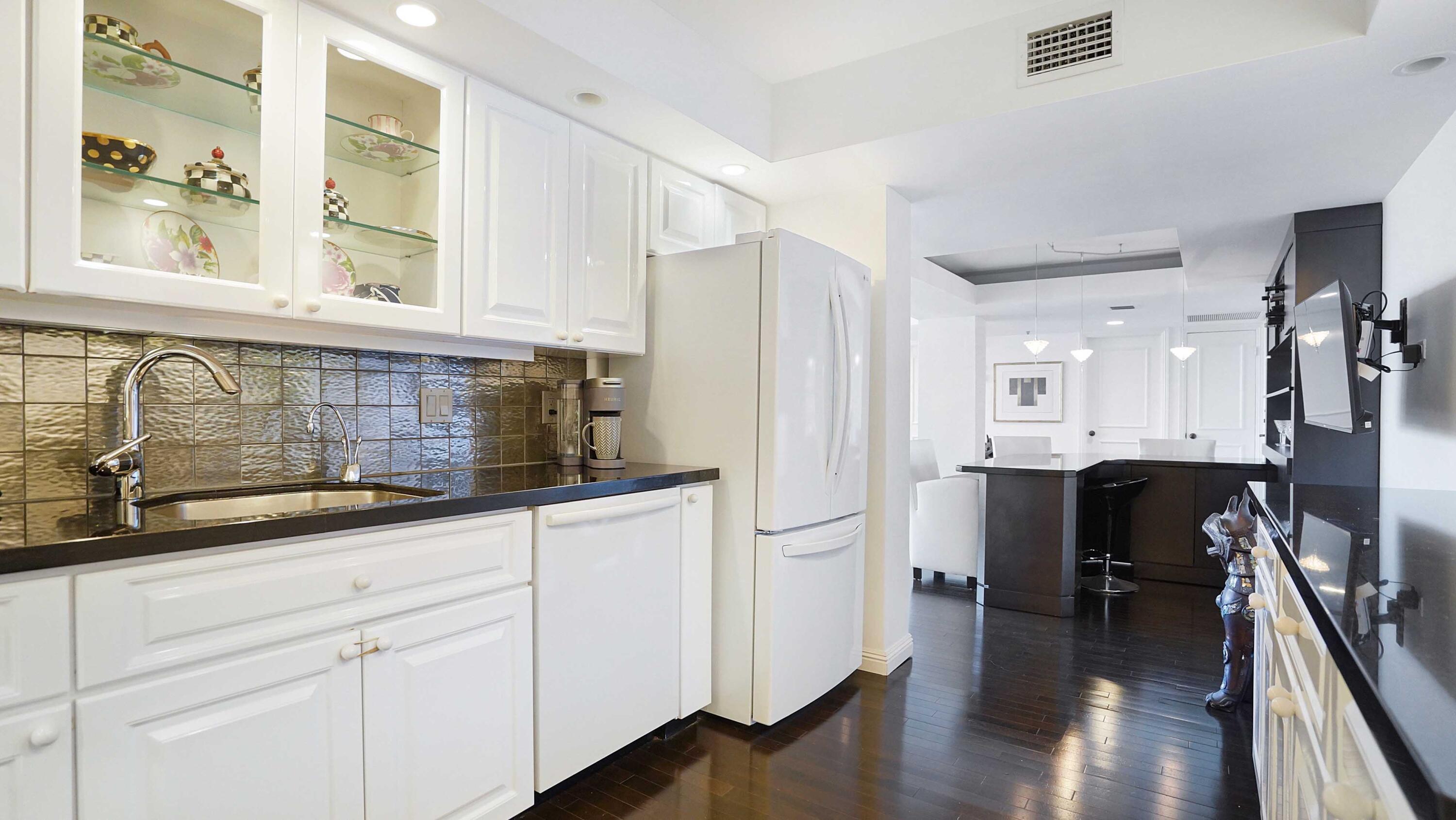 2697 North Ocean Boulevard, Unit F505 Boca Raton, FL 33431 - Photo 21 of 67 boca-raton-luxury-real-estate-505f-custo