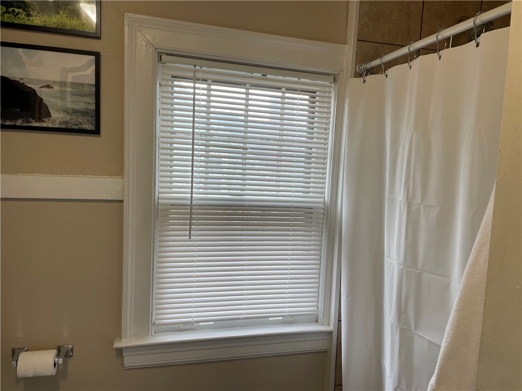 24 Sibley Place, Unit 4 Rochester, NY 14607 - Photo 9 of 12