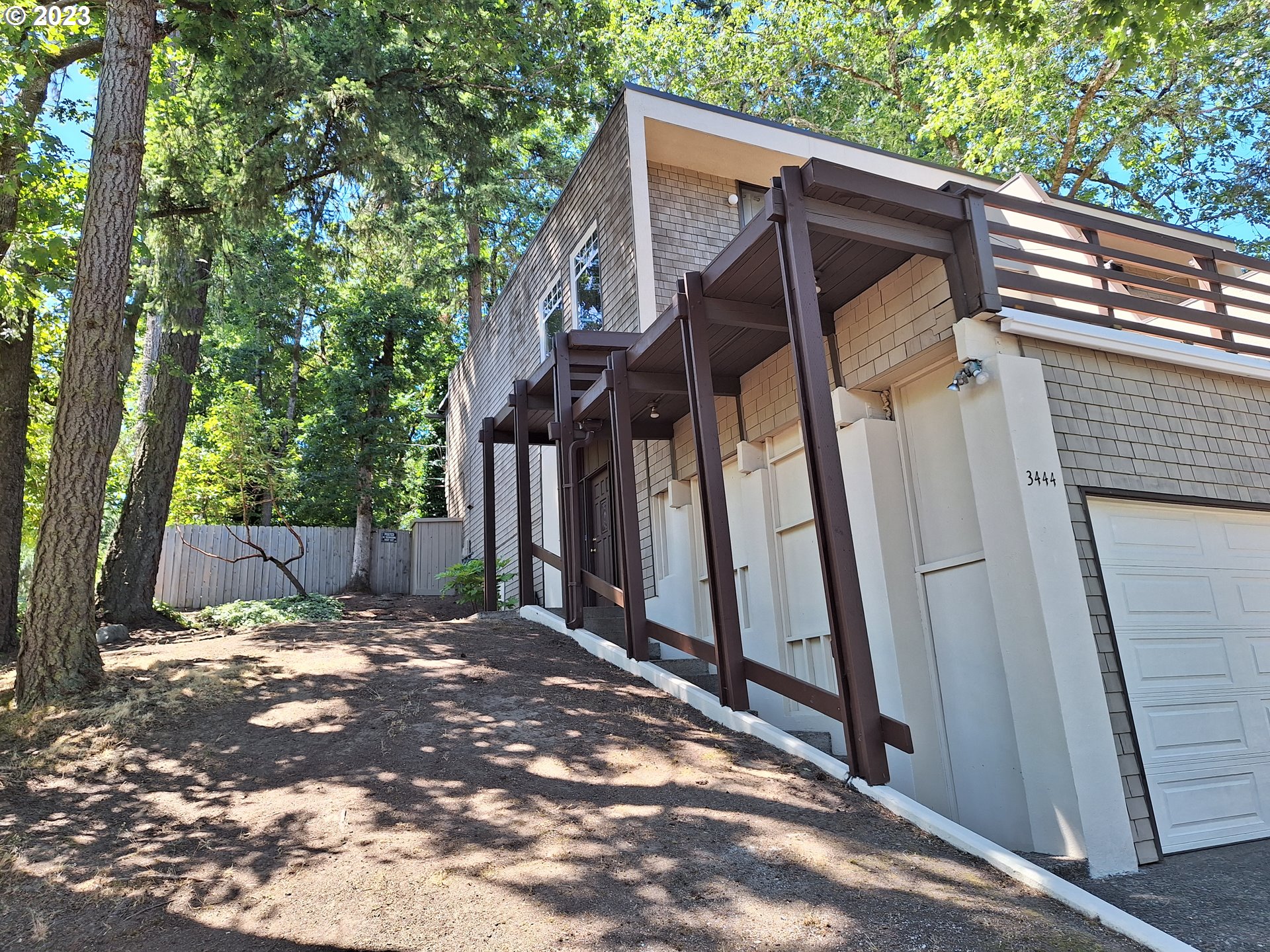 3440 Willamette Street Eugene, OR 97405 - Photo 2 of 21