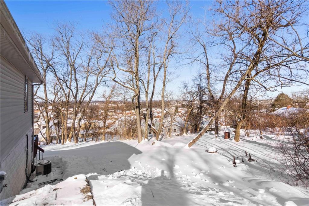 917 Session Street Pittsburgh, PA 15207 - Photo 15 of 15 a view of snow covered with snow