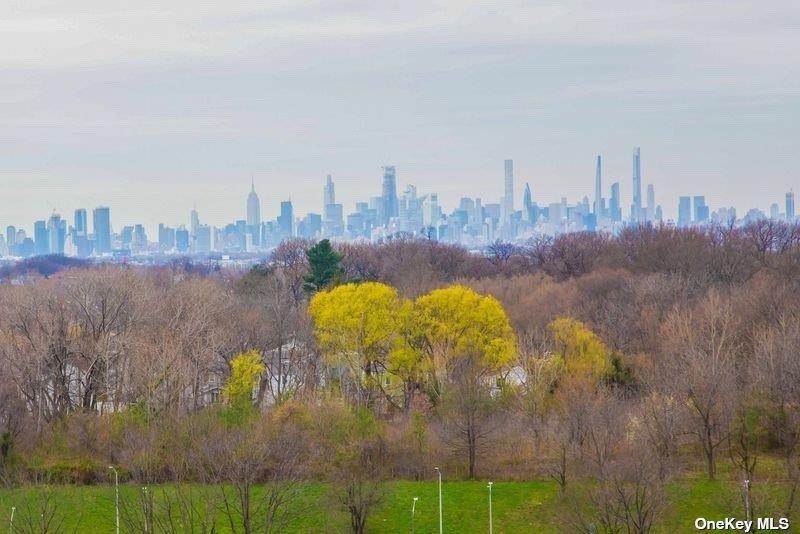 2 Bay Club Drive, Unit 16V Queens, NY 11360 - Photo 19 of 34