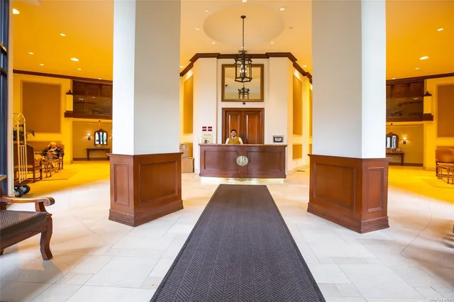 $659,000 | 2 Bay Club Drive, Unit 16V | Bay Terrace