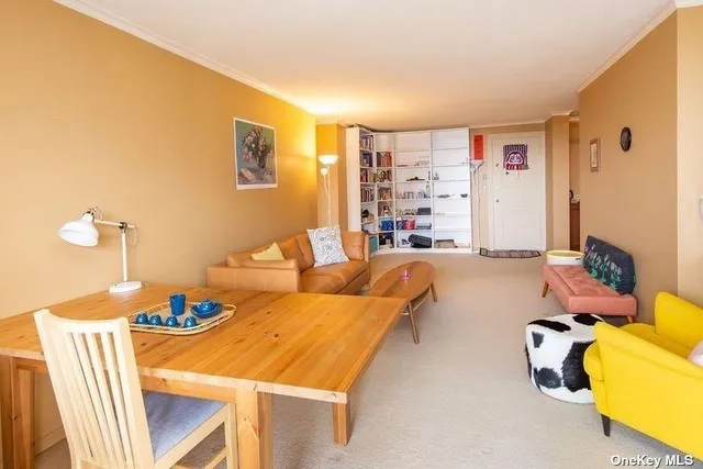 $659,000 | 2 Bay Club Drive, Unit 16V | Bay Terrace