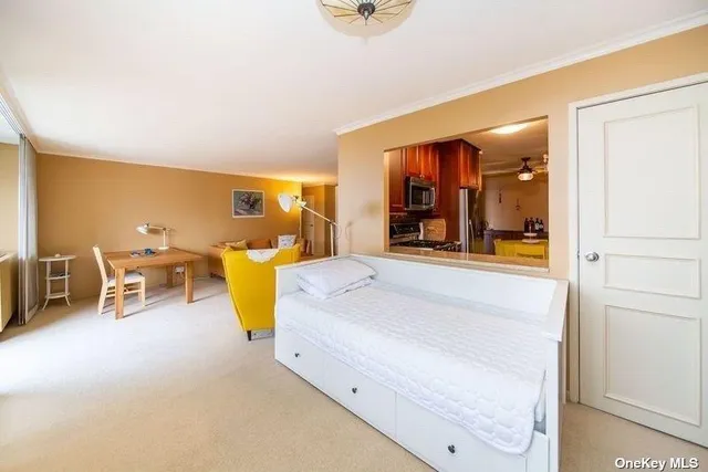 $659,000 | 2 Bay Club Drive, Unit 16V | Bay Terrace