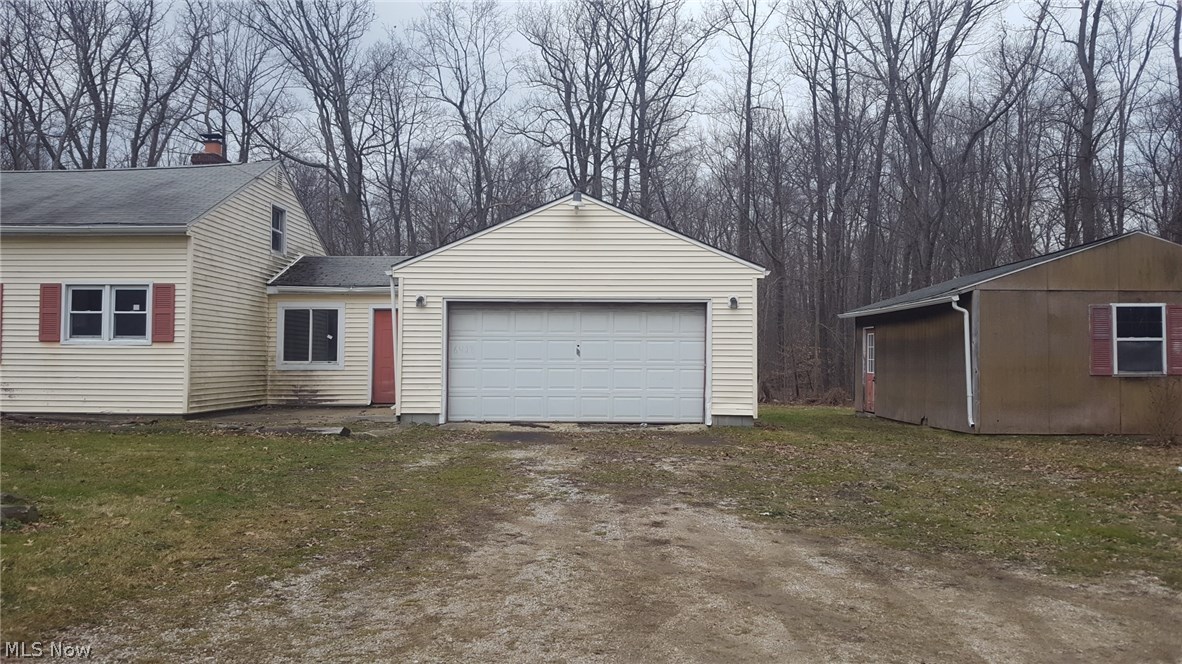 6428 Madison Road Thompson, OH 44086 - Photo 2 of 34