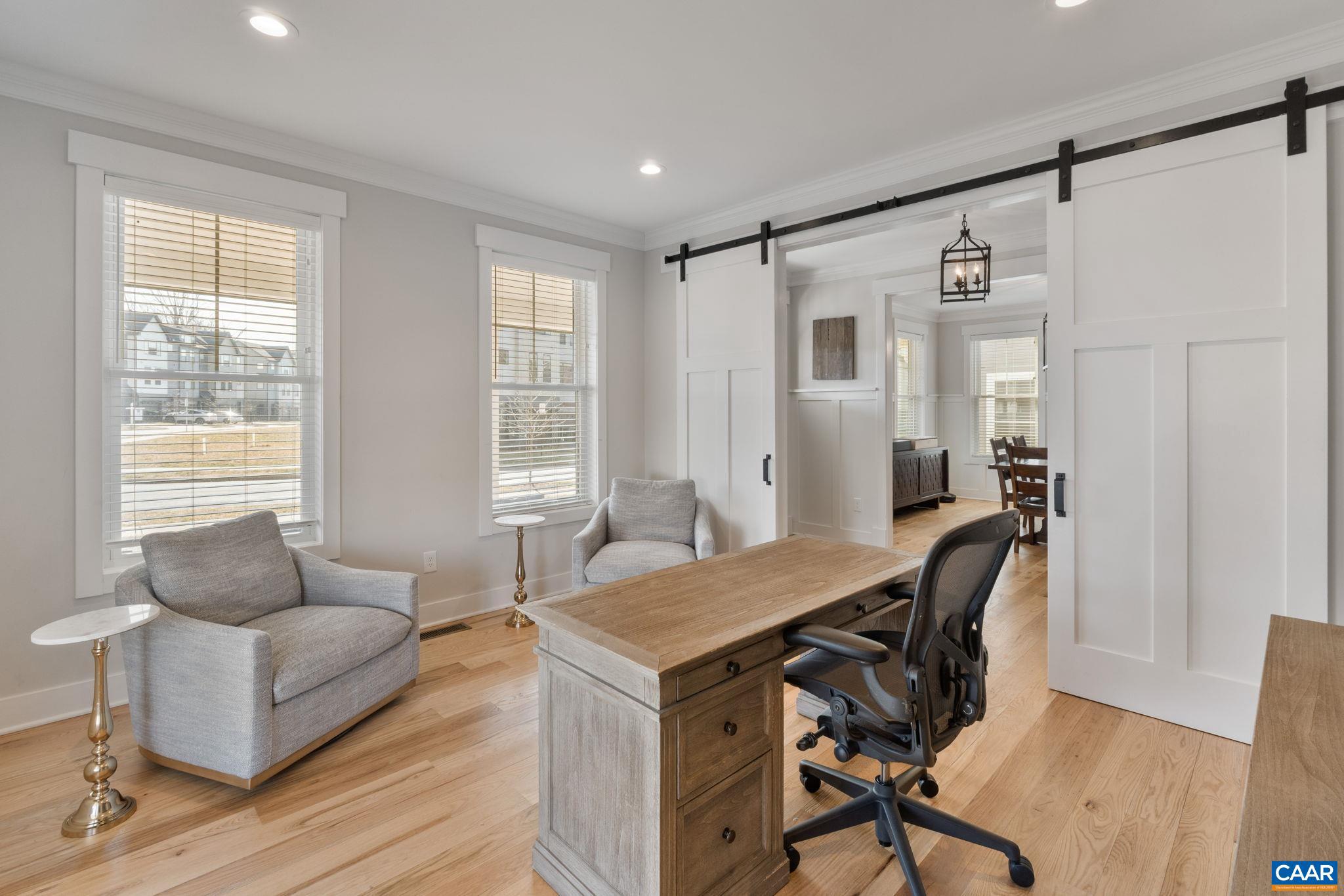 2206 Fowler Street Charlottesville, VA 22901 - Photo 7 of 59 a living room with furniture and a window