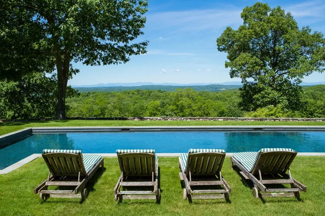 a view of outdoor space with mountain view
