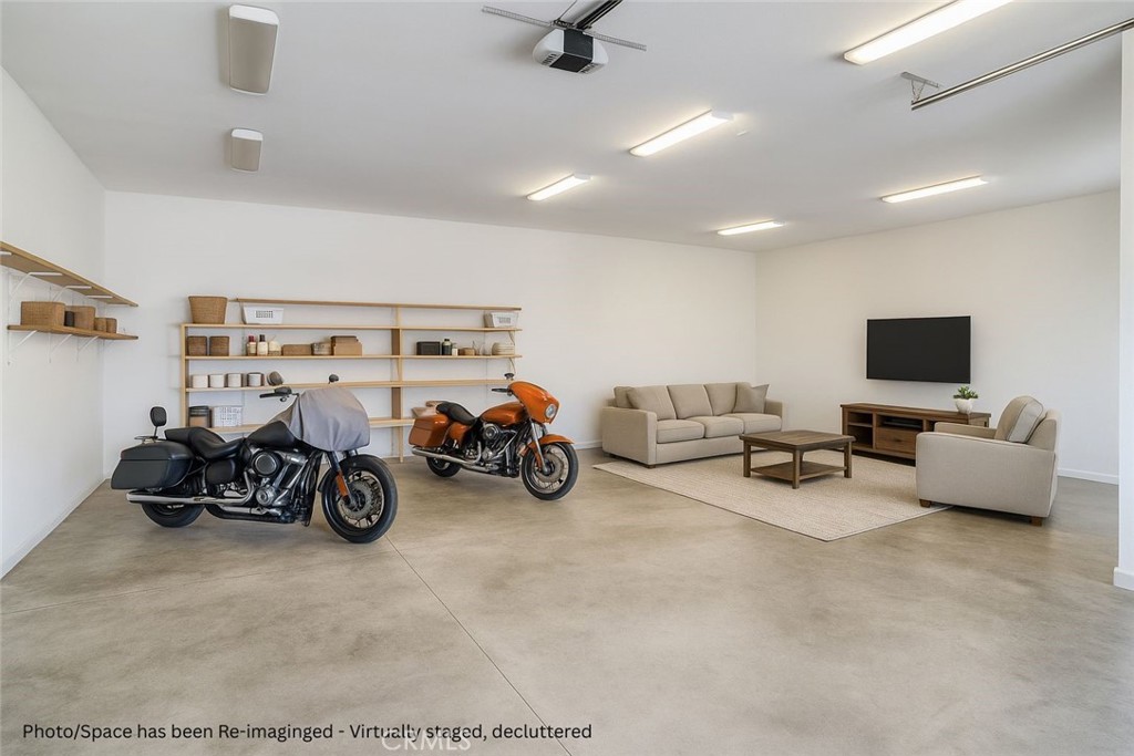 6060 Miners Ranch Road Oroville, CA 95966 - Photo 32 of 66 a view of a livingroom with furniture and a ceiling fan