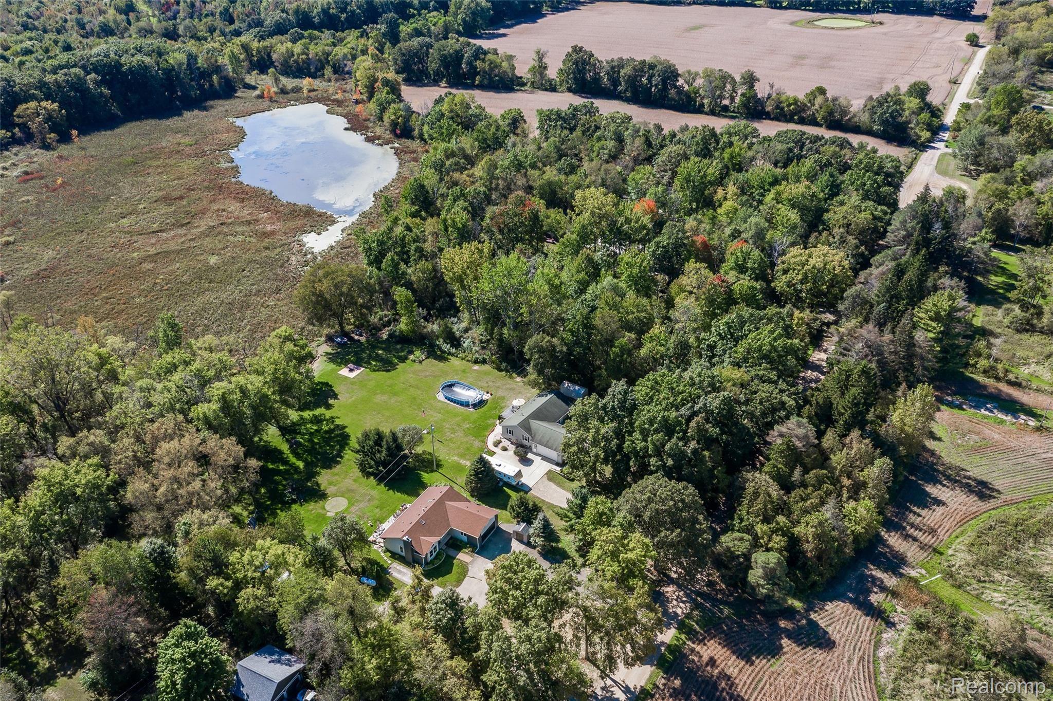 7190 Armstrong Road Howell, MI 48855 - Photo 30 of 41 Drone8.jpg