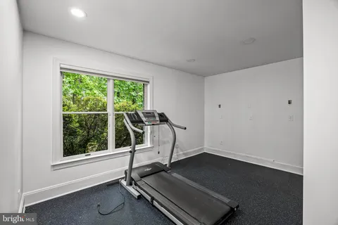 $975,000 | 465 Windrow Clusters Drive, Moorestown, NJ 08057