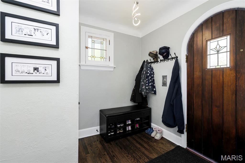 723 Reed Avenue St. Louis, MO 63125 - Photo 6 of 45 Gallery Image 6