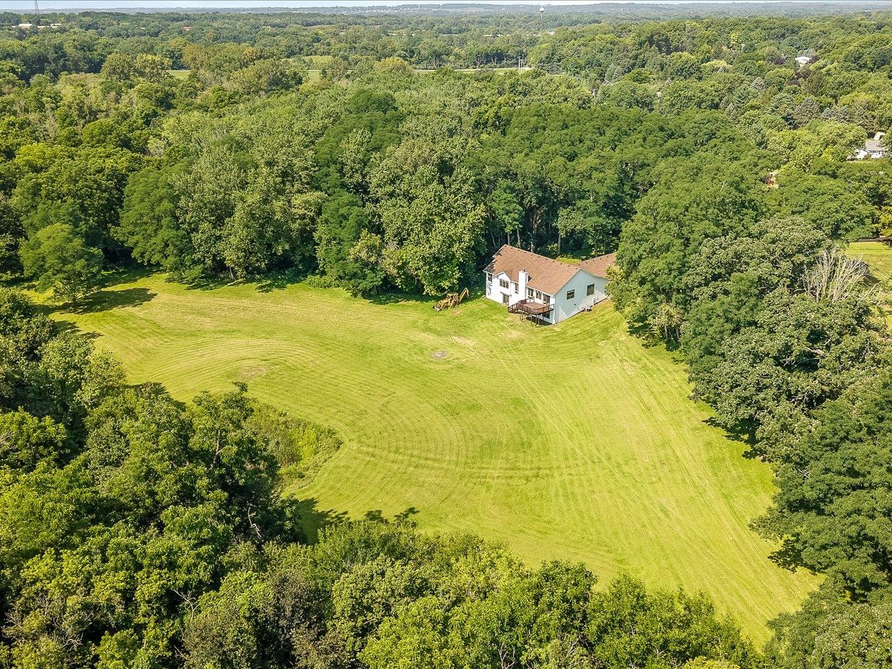 7519 Burr Oak Road Roscoe, IL 61073 - Photo 52 of 58 Gallery Image 52