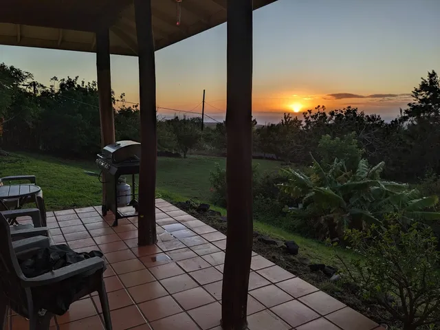 $590,000 | 94-1769 Amepela Road, Naalehu, HI 96772