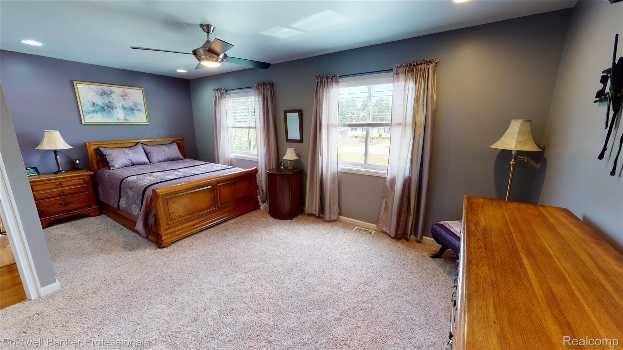 2674 East Burnside Road North Branch, MI 48461 - Photo 31 of 57 Master Bedroom.jpg