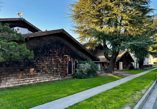 $699,950 | 3769 North Abby Street, Fresno, CA 93726