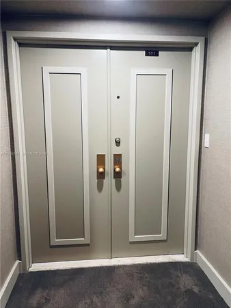 $4,200 | 11113 Biscayne Boulevard, Unit 553, Miami, FL 33181