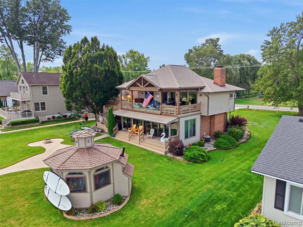 12067 Torrey Road Fenton, MI 48430 - Photo 33 of 34 Gallery Image 33