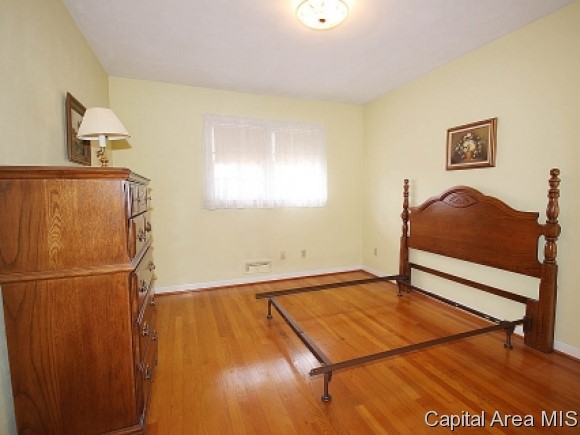 22 Sunny Side Drive Springfield, IL 62702 - Photo 11 of 21