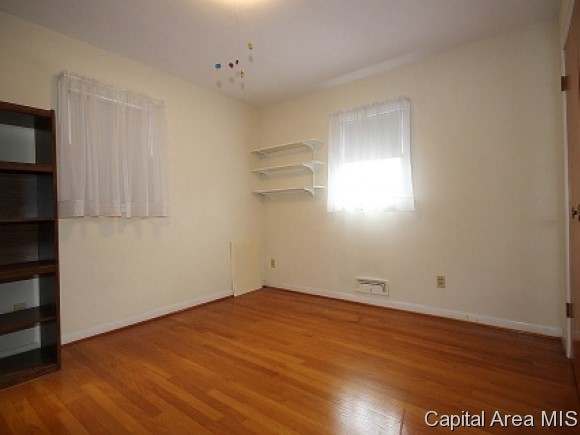 22 Sunny Side Drive Springfield, IL 62702 - Photo 18 of 21