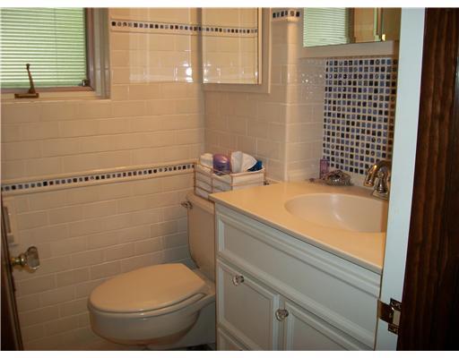 122 Gladstone Road Pittsburgh, PA 15217 - Photo 15 of 18 Master Bath/Spa. Newly renovated master bath next to the master bedroom