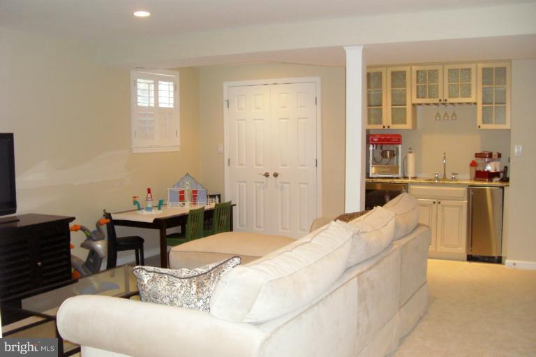 3708 Macalpine Road Ellicott City, MD 21042 - Photo 26 of 30 Interior (General)