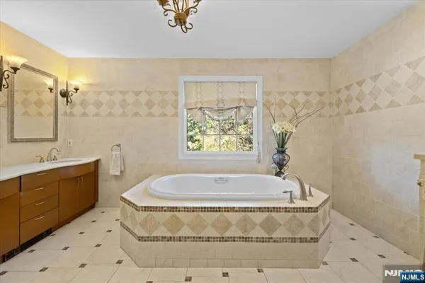 $1,899,999 | 192 White Avenue, Old Tappan, NJ 07675