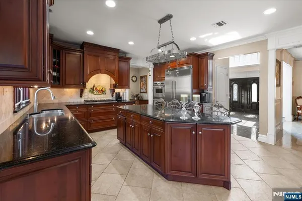 $1,899,999 | 192 White Avenue, Old Tappan, NJ 07675