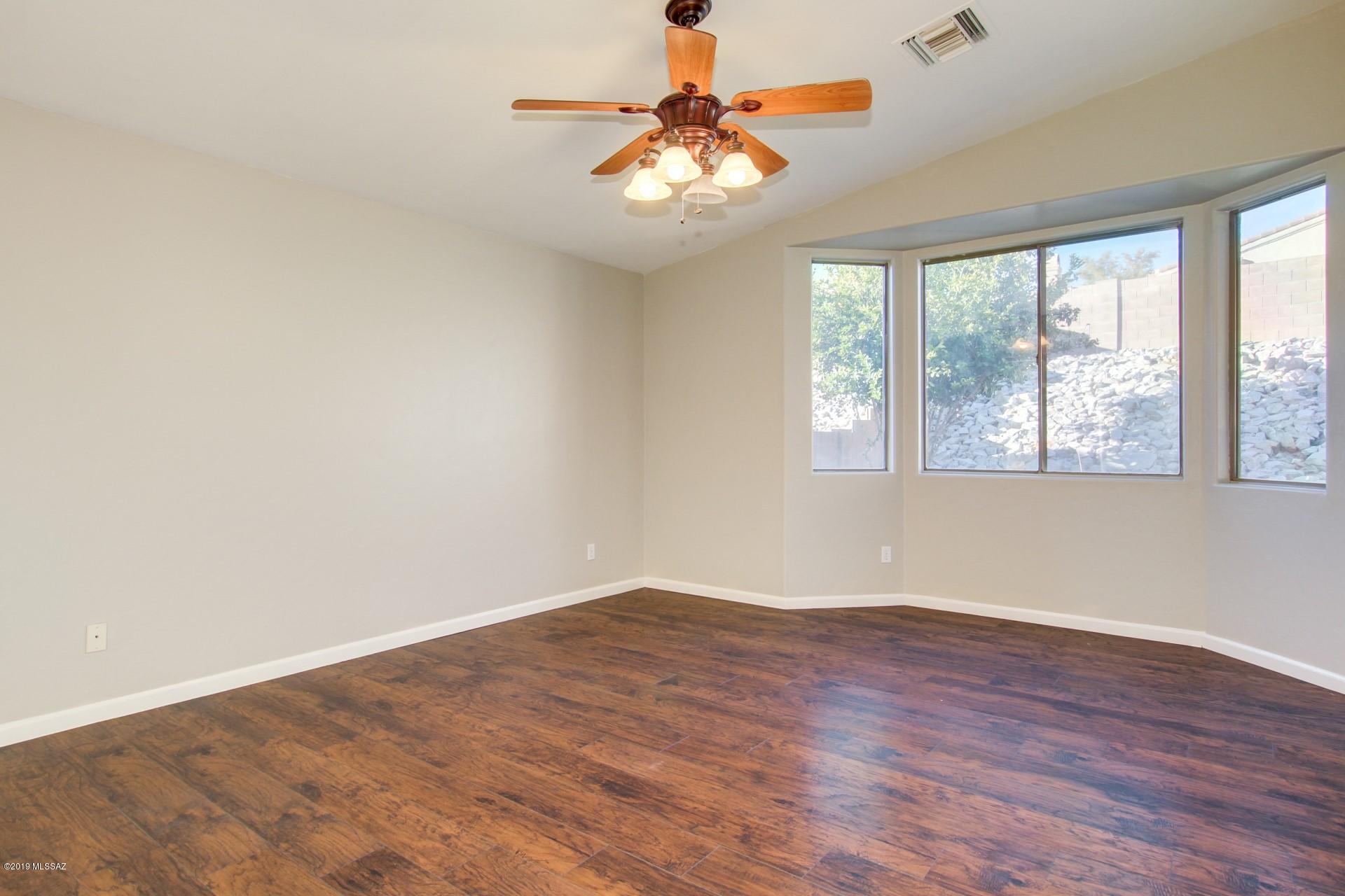 280 West Ridge Peak Road Oro Valley, AZ 85737 - Photo 10 of 21 Gallery Image 10