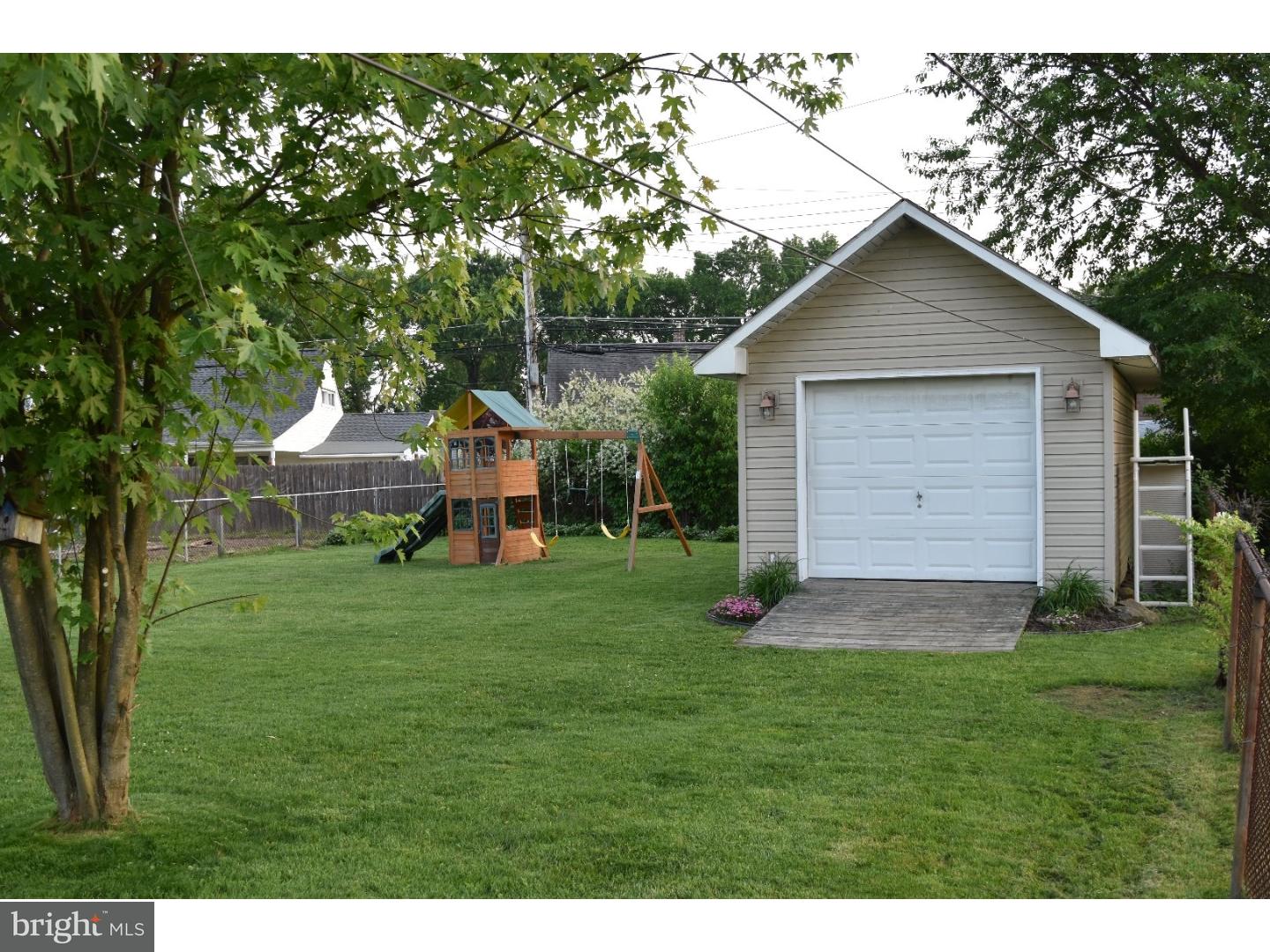 15 Gingerbush Road Levittown, PA 19057 - Photo 20 of 20 Gallery Image 20