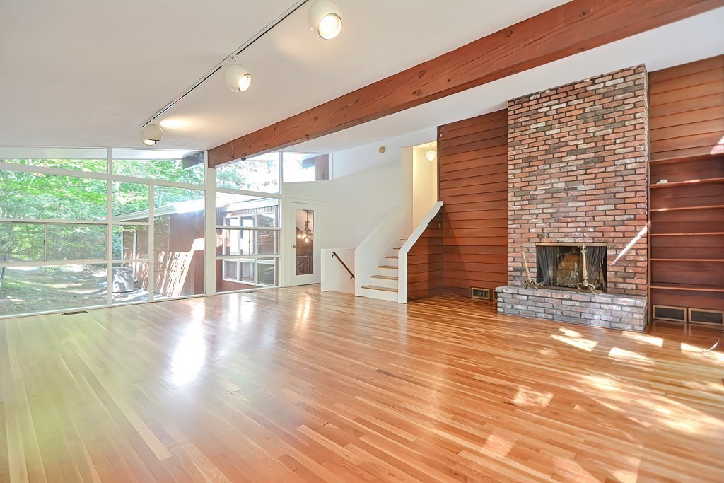 27 Country Corners Road Wayland, MA 01778 - Photo 9 of 42 Gallery Image 9