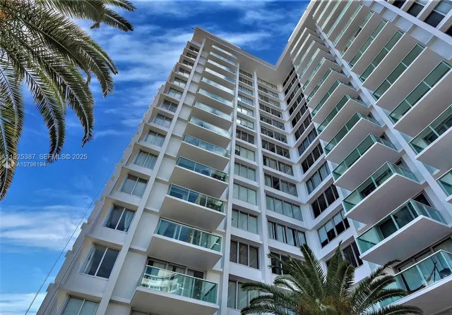 $2,395 | 1000 West Avenue, Unit 431, Miami Beach, FL 33139